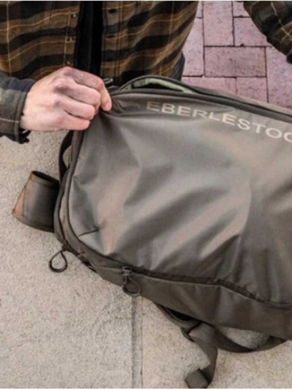Men's Gray Everyday Travel Backpack - Picture 4 of 4